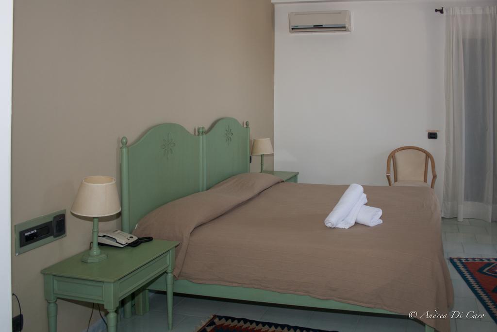 Hotel Puntamajata Realmonte Ruang foto